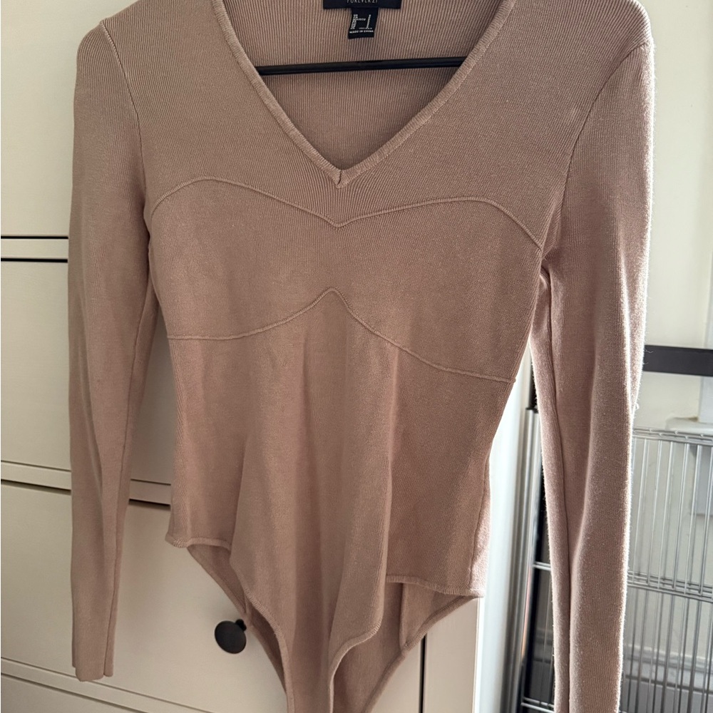 Tan Long Sleeve V-Neck Bodysuit